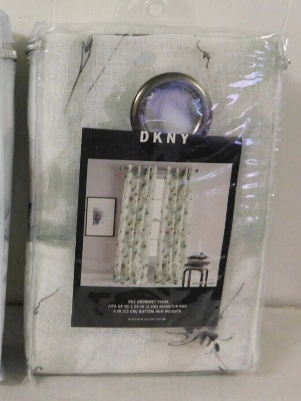 DKNY Modern Bloom Curtain Grommet Panel 84 x 50" NEW in Package
